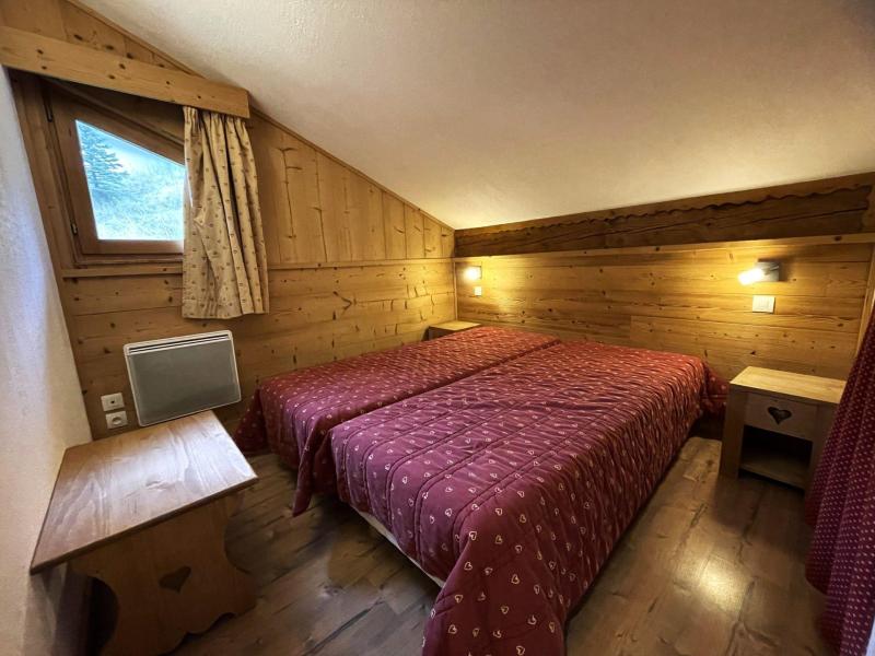 Location au ski Appartement 4 pièces 6 personnes (404) - Les Côtes d'Or Chalet Bossons - Les Menuires - Chambre