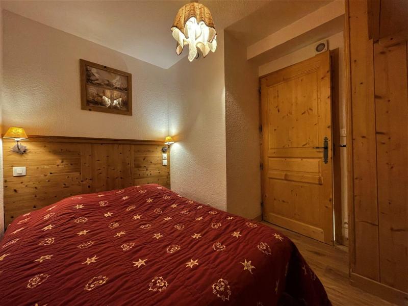 Rent in ski resort 2 room apartment cabin 4 people (322) - Les Côtes d'Or Chalet Courmayeur - Les Menuires - Bedroom
