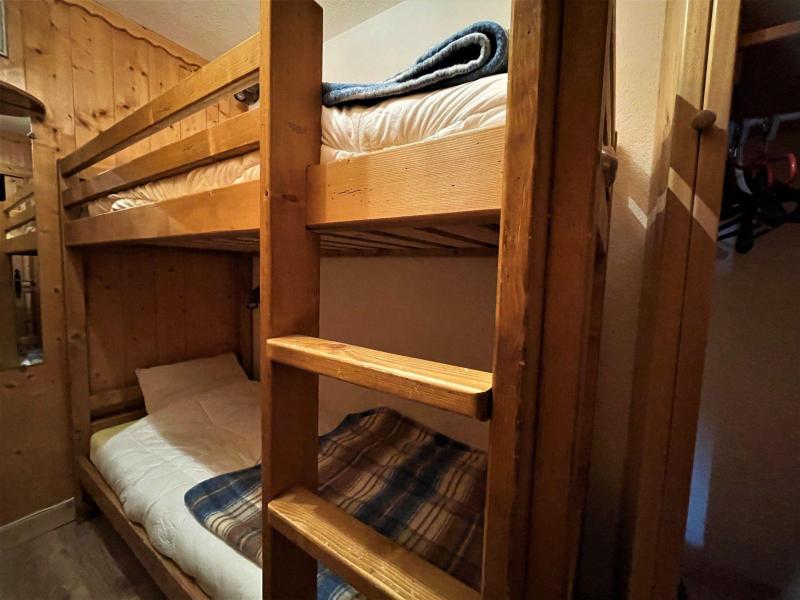 Skiverleih 2-Zimmer-Holzhütte für 4 Personen (322) - Les Côtes d'Or Chalet Courmayeur - Les Menuires - Schlafzimmer