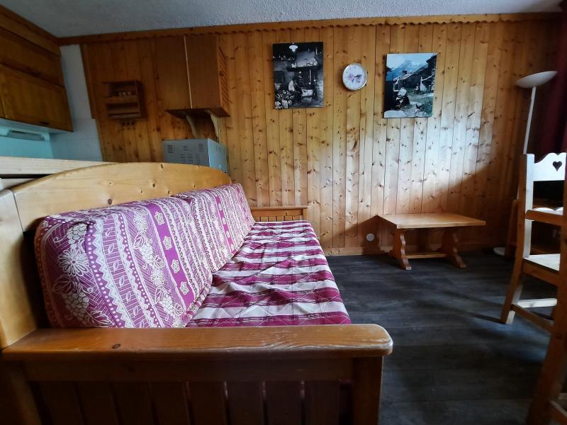 Ski verhuur Appartement 2 kabine kamers 4-6 personen (312) - Les Côtes d'Or Chalet Courmayeur - Les Menuires - Woonkamer