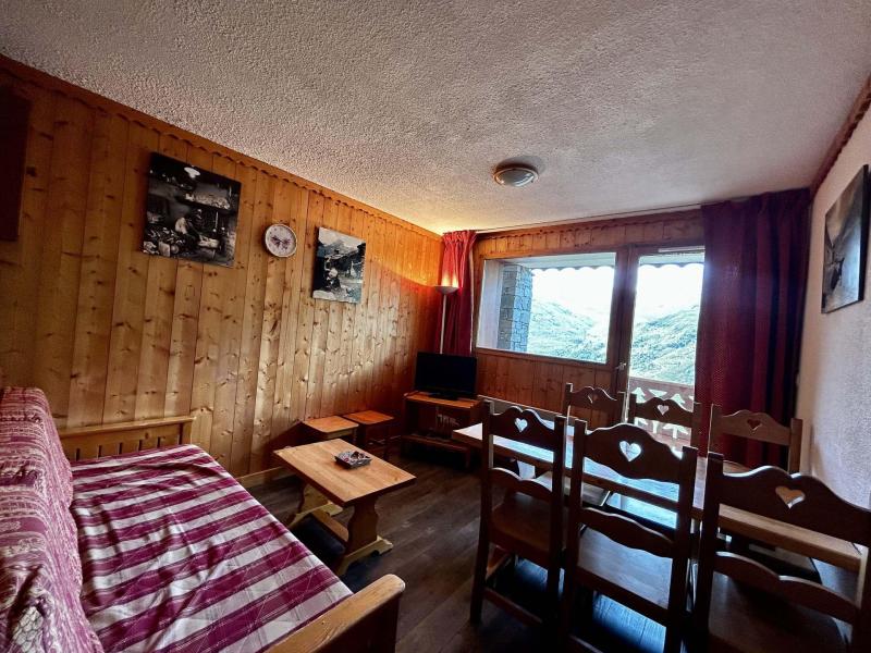 Ski verhuur Appartement 2 kabine kamers 4-6 personen (312) - Les Côtes d'Or Chalet Courmayeur - Les Menuires - Woonkamer