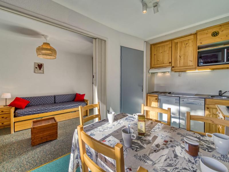 Rent in ski resort 2 room apartment 5 people (6) - Les Mélèzes - Les Menuires - Apartment