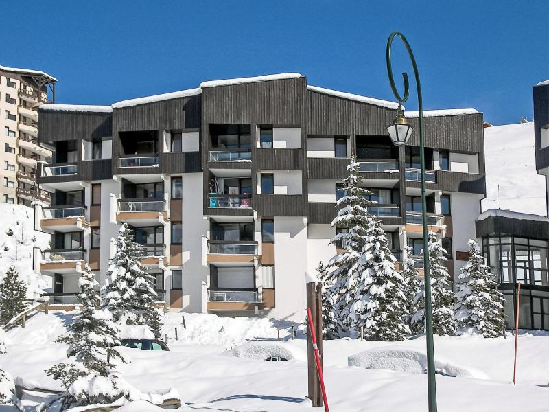 Rent in ski resort Les Mélèzes - Les Menuires - Winter outside