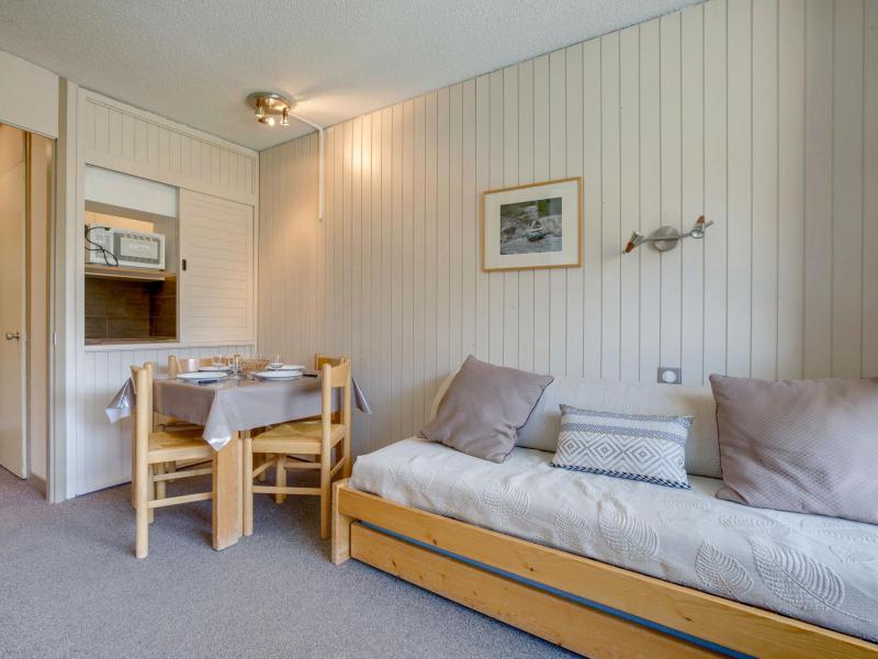 Rent in ski resort 2 room apartment 4 people (3) - Les Origanes - Les Menuires - Apartment