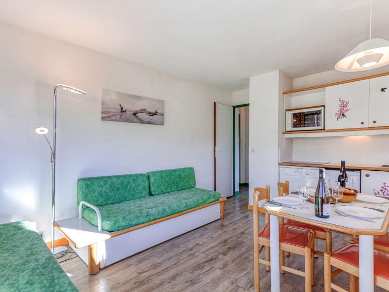 Rent in ski resort 2 room apartment 4 people (4) - Nécou - Les Menuires - Apartment