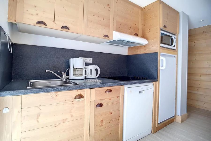 Rent in ski resort 3 room apartment 8 people (124) - Résidence Aconit - Les Menuires - Kitchen
