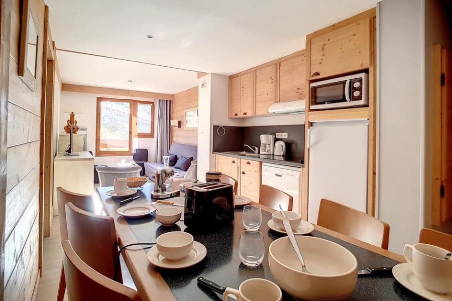 Rent in ski resort 3 room apartment 8 people (124) - Résidence Aconit - Les Menuires - Living room