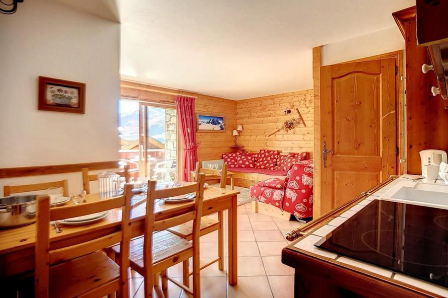 Rent in ski resort 3 room apartment 6 people (2) - Résidence Ancolie - Les Menuires - Living room