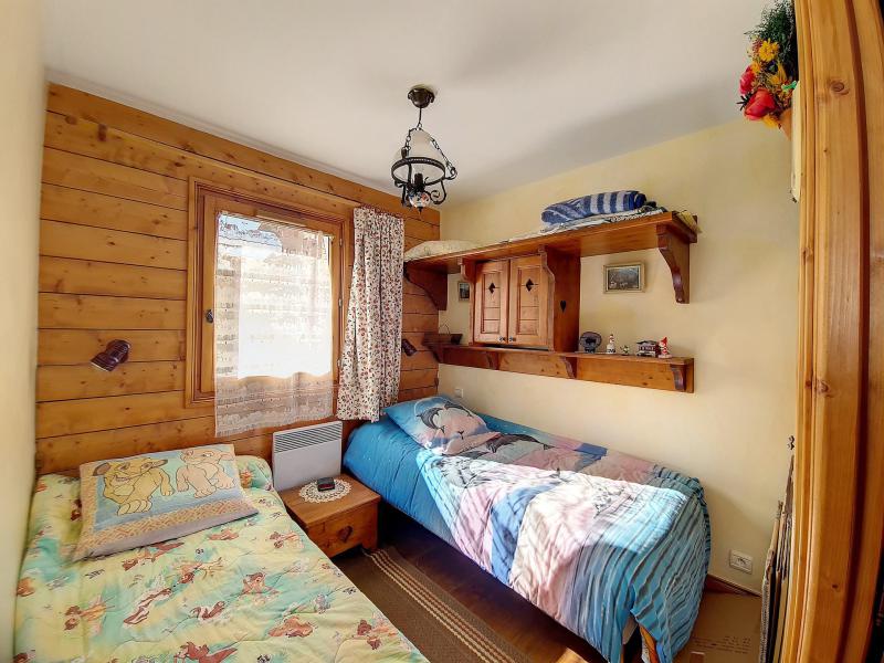 Ski verhuur Appartement 3 kamers 6 personen (0012) - Résidence Ancolie - Les Menuires - Kamer