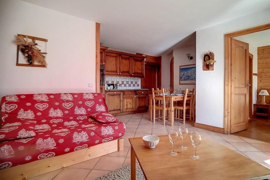 Ski verhuur Appartement 3 kamers 6 personen (2) - Résidence Ancolie - Les Menuires - Woonkamer