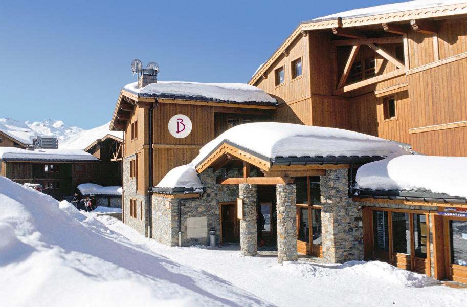 Vacances en montagne Résidence Belambra Club le Hameau des Airelles - Les Menuires - Extérieur hiver