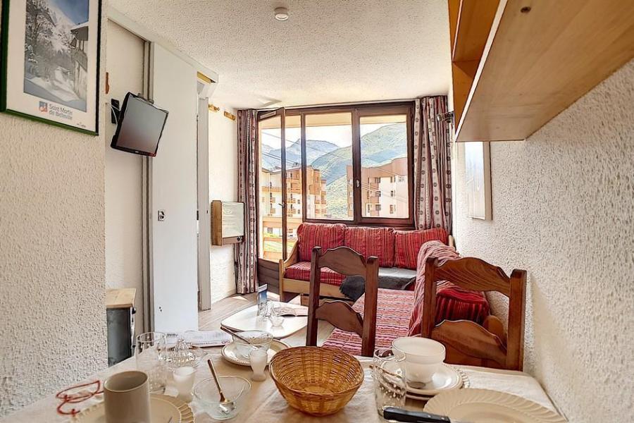 Rent in ski resort 2 room apartment 4 people (130) - Résidence Boedette D - Les Menuires - Bedroom