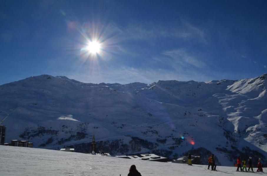 Location au ski Studio 3 personnes (330) - Résidence Challe - Les Menuires - Extérieur hiver