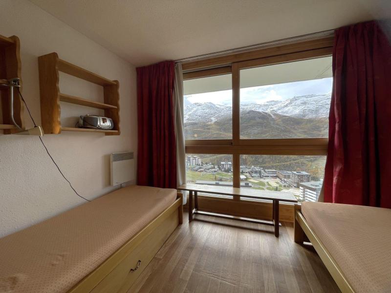 Ski verhuur Appartement triplex 3 kamers 7 personen (835) - Résidence Challe - Les Menuires - Kamer