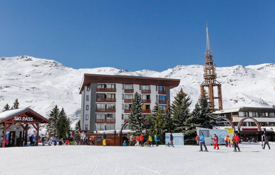 Vacances en montagne Résidence Chanteneige Croisette - Les Menuires - Extérieur hiver