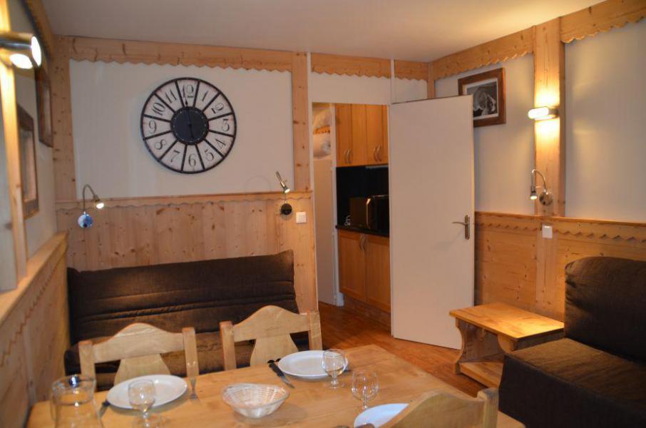 Location au ski Studio 3 personnes (11) - Résidence Charmette - Les Menuires - Appartement