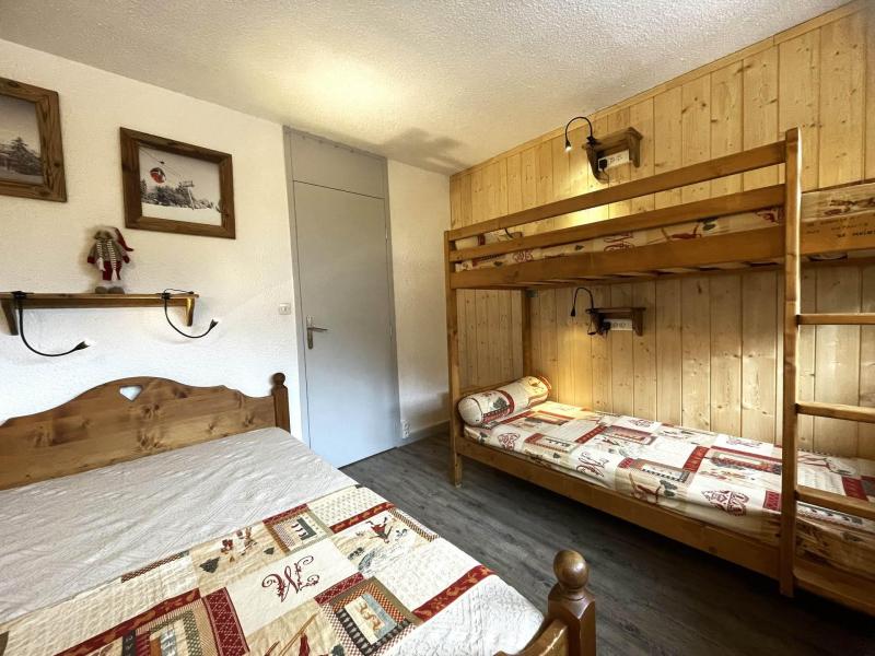 Skiverleih 2-Zimmer-Appartment für 4 Personen (1211) - Résidence Combes - Les Menuires - Schlafzimmer
