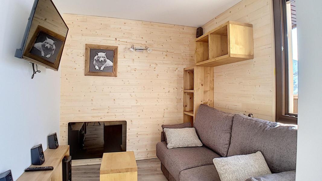 Rent in ski resort 2 room apartment sleeping corner 4 people (443) - Résidence Coryles A - Les Menuires - Living room