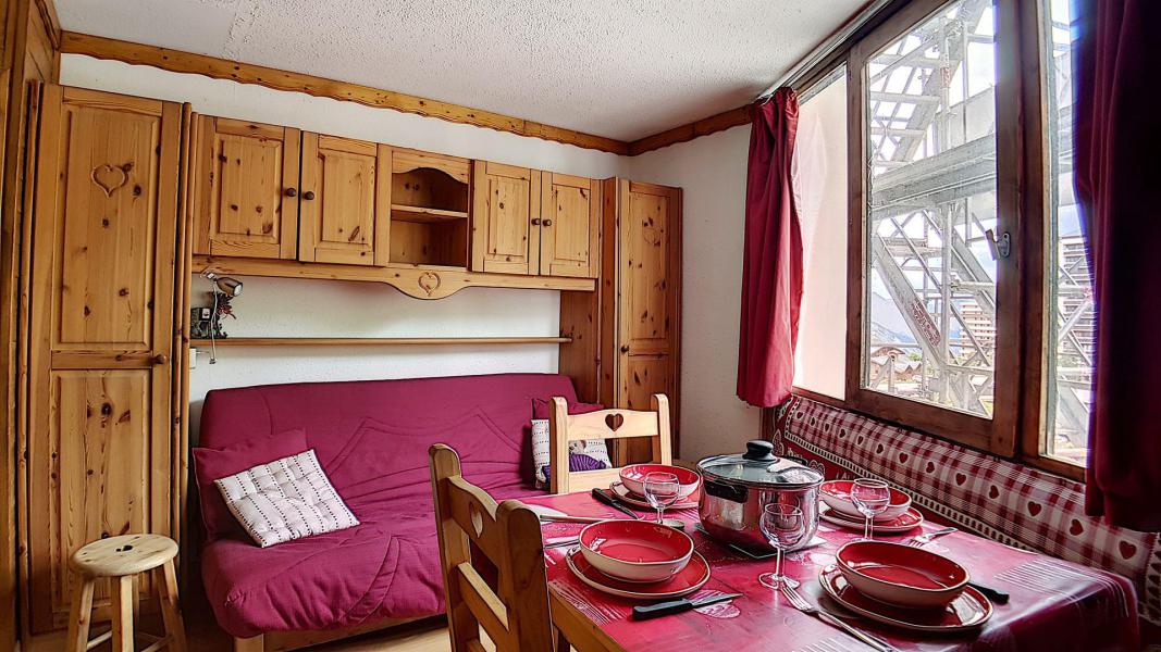 Ski verhuur Appartement 2 kamers 4 personen (322) - Résidence de Caron - Les Menuires - Woonkamer