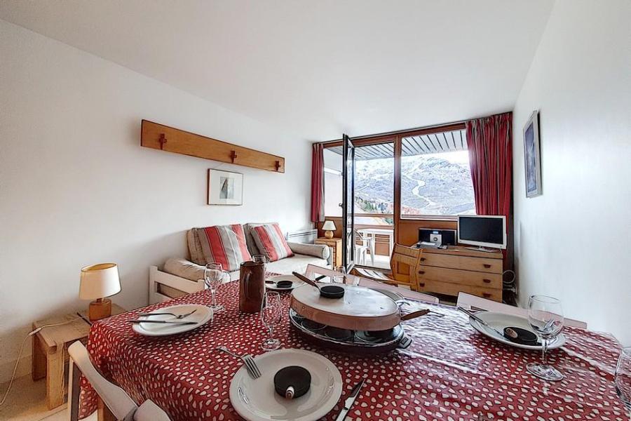 Аренда на лыжном курорте Апартаменты 3 комнат 6 чел. (801) - Résidence des Alpages - Les Menuires - Салон