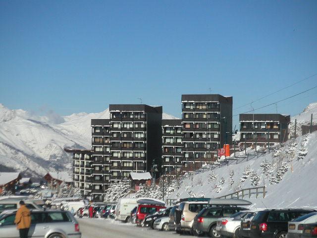 Location au ski Résidence des Alpages - Les Menuires - Extérieur hiver