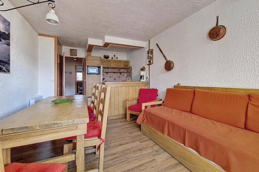 Rent in ski resort 2 room apartment 4 people (604) - Résidence des Alpages - Les Menuires