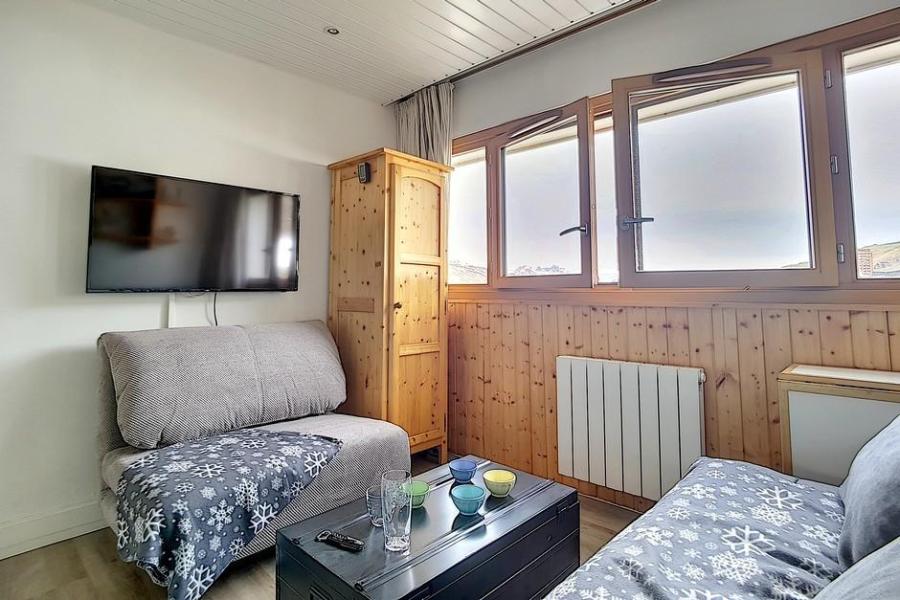 Rent in ski resort Studio 2 people (719) - Résidence des Alpages - Les Menuires - Living room
