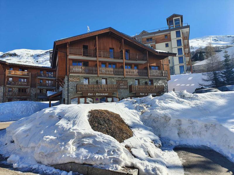 Vacances en montagne Résidence Geffriand - Les Menuires - Extérieur hiver