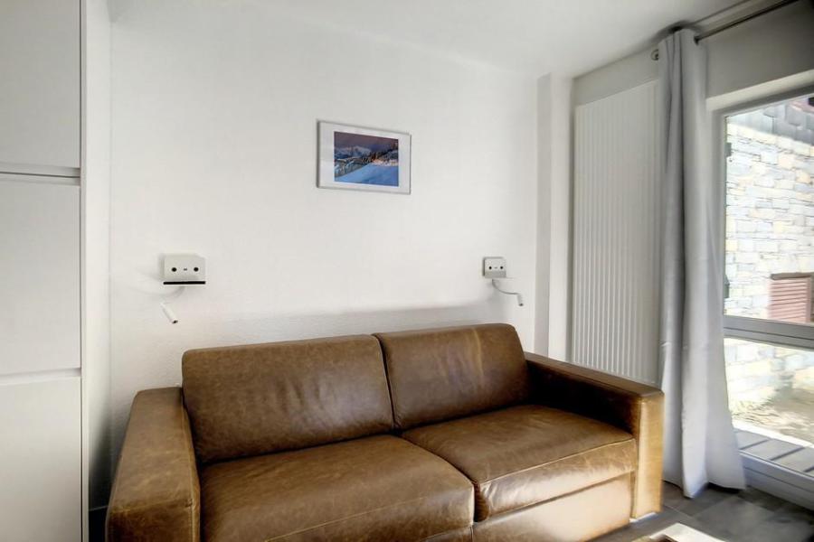 Skiverleih 2-Zimmer-Appartment für 4 Personen (004) - Résidence Jettay - Les Menuires - Wohnzimmer