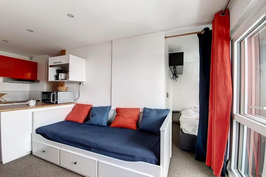 Skiverleih 2-Zimmer-Appartment für 4 Personen (54) - Résidence Jettay - Les Menuires - Wohnzimmer