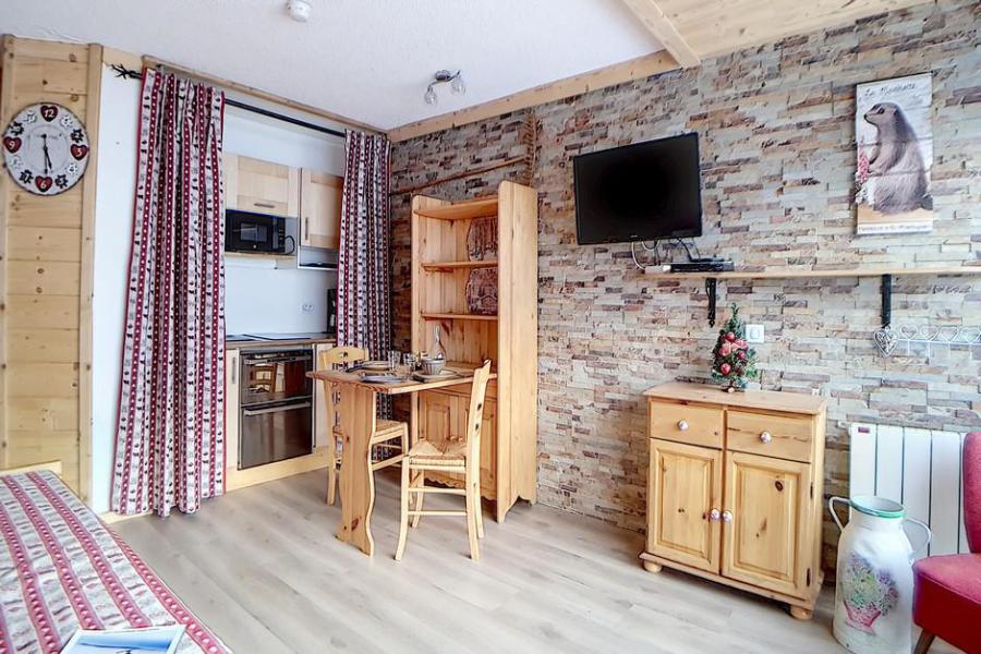 Rent in ski resort 3 room apartment 8 people (4344) - Résidence la Biellaz - Les Menuires - Living room