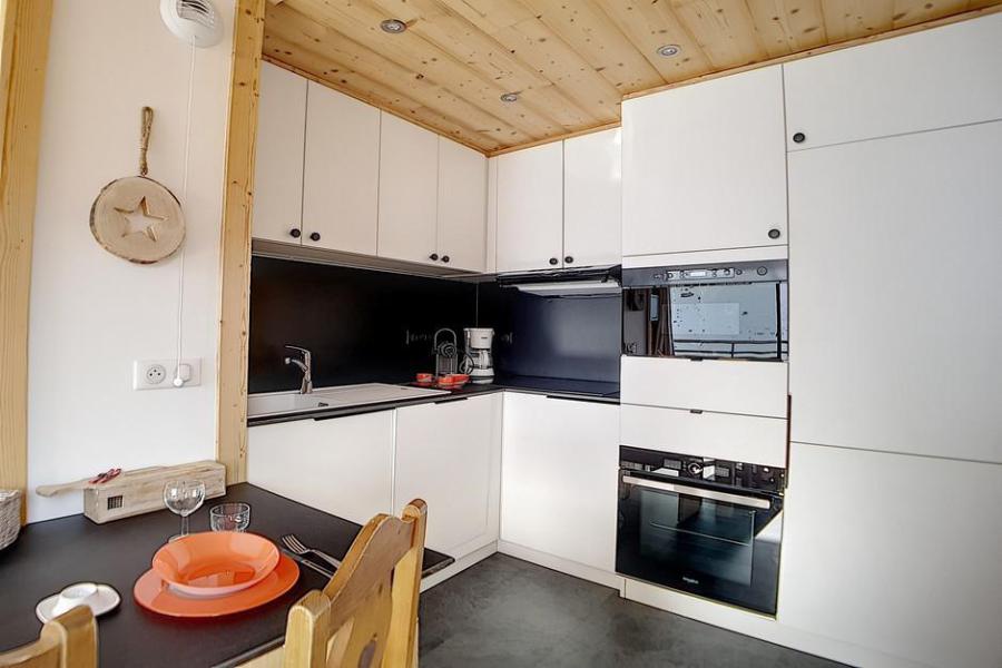 Rent in ski resort 3 room apartment cabin 8 people (61) - Résidence la Biellaz - Les Menuires - Kitchen