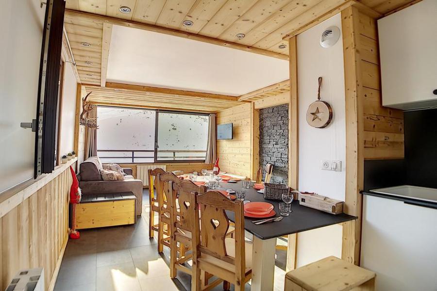Ski verhuur Appartement 3 kabine kamers 8 personen (61) - Résidence la Biellaz - Les Menuires - Woonkamer