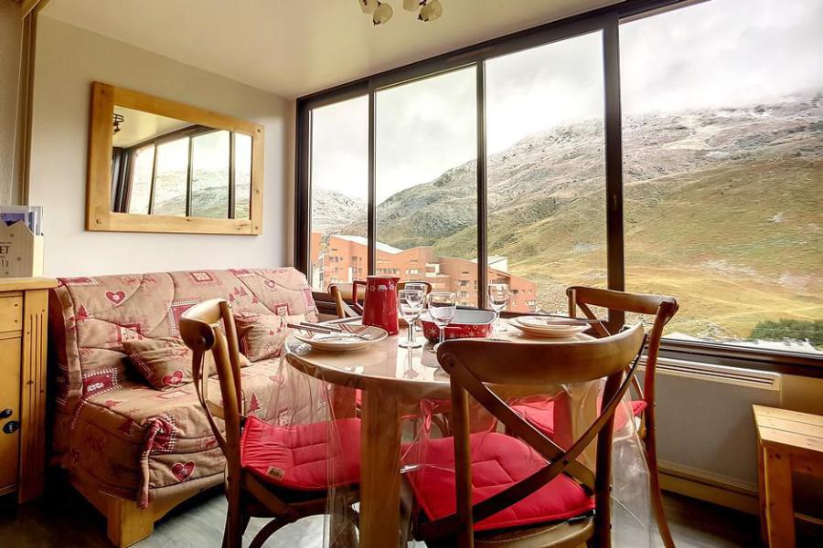 Rent in ski resort Studio sleeping corner 4 people (54) - Résidence la Biellaz - Les Menuires - Apartment