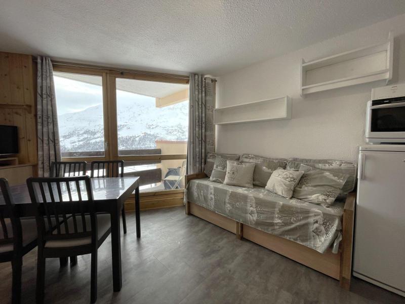Rent in ski resort Studio sleeping corner 3 people (608) - Résidence la Grande Masse - Les Menuires - Living room