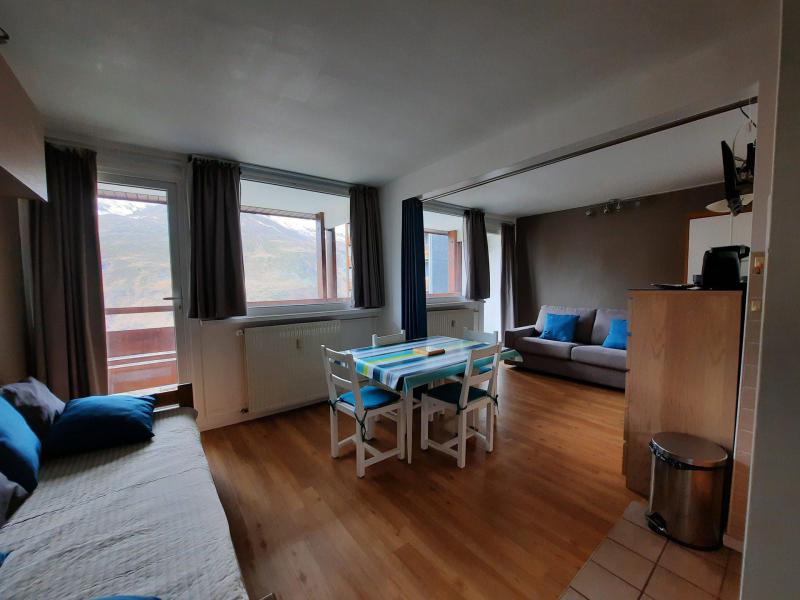 Skiverleih Studio Schlafnische 4 Personen (E7) - Résidence Lauzes - Les Menuires - Wohnzimmer