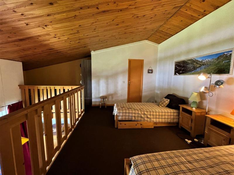 Rent in ski resort 3 room mezzanine apartment 7 people (C143) - Résidence le Jettay - Les Menuires - Bedroom