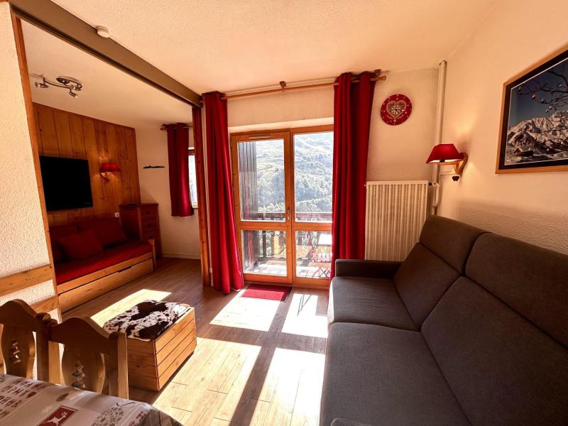 Ski verhuur Appartement 2 kamers 4 personen (B76) - Résidence le Jettay - Les Menuires - Kamer