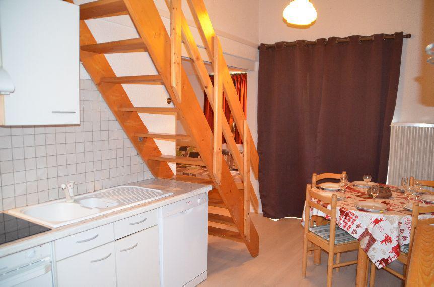 Skiverleih Wohnung 2 Mezzanine Zimmer 6 Leute (C130) - Résidence le Jettay - Les Menuires - Wohnzimmer