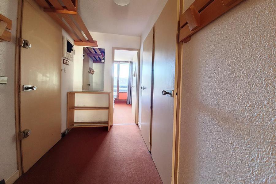 Rent in ski resort 2 room apartment 5 people (212) - Résidence le Lac du Lou - Les Menuires - Apartment