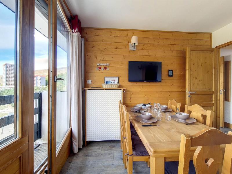 Skiverleih 2-Zimmer-Holzhütte für 5 Personen (538) - Résidence le Lac du Lou - Les Menuires - Wohnzimmer