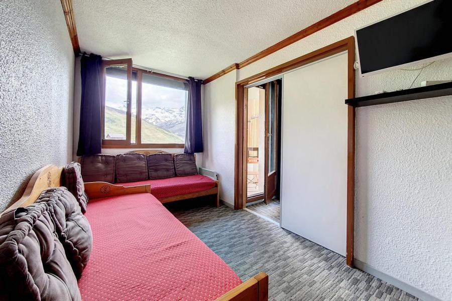 Rent in ski resort 2 room apartment 4 people (217) - Résidence le Median - Les Menuires - Living room