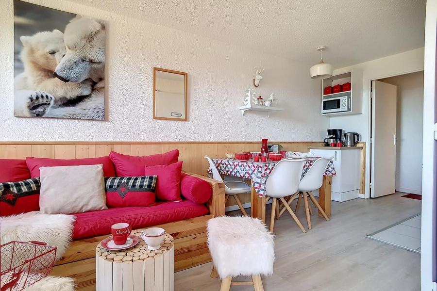 Skiverleih 2-Zimmer-Appartment für 4 Personen (420) - Résidence le Median - Les Menuires - Wohnzimmer
