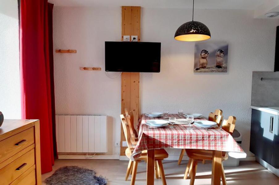 Rent in ski resort Studio sleeping corner 3 people (125) - Résidence le Median - Les Menuires - Apartment