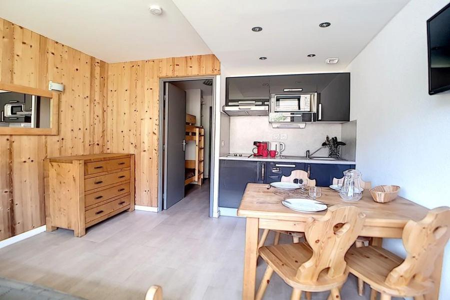 Rent in ski resort Studio sleeping corner 3 people (407) - Résidence le Median - Les Menuires - Apartment