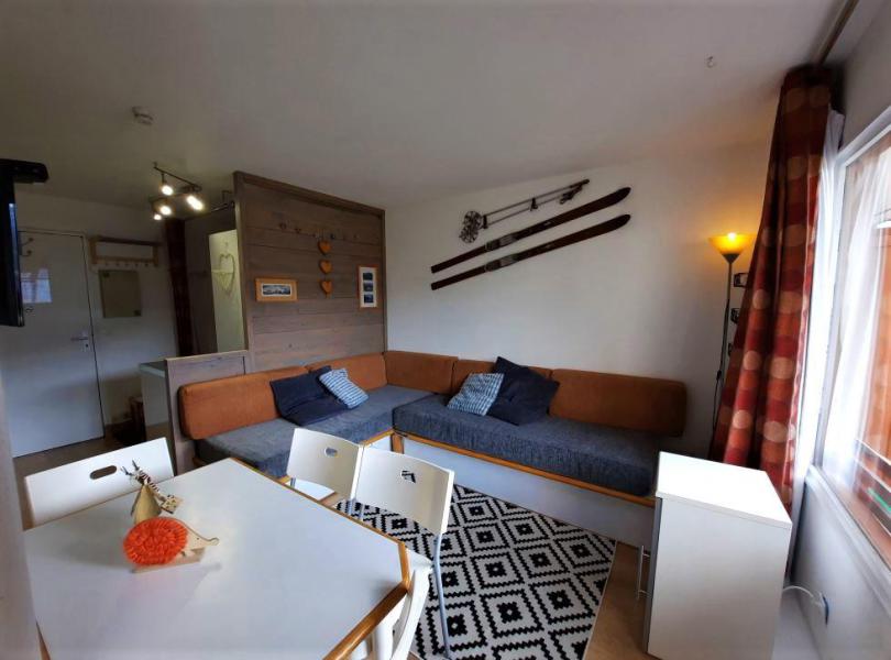 Rent in ski resort 2 room apartment 4 people (311) - Résidence le Nécou - Les Menuires - Living room