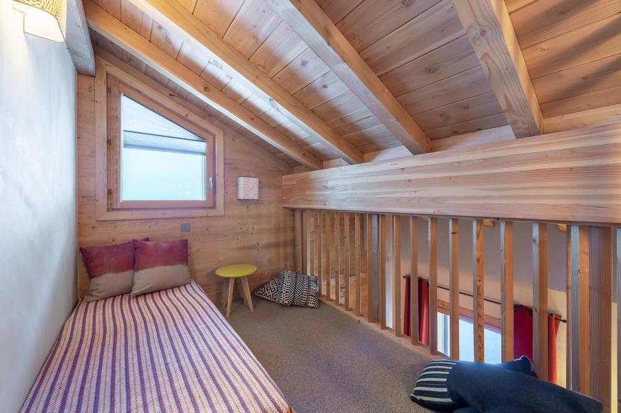 Ski verhuur Appartement 5 kamers 8 personen (ROC) - Résidence le Rocher - Le Roc - Les Menuires - Kamer