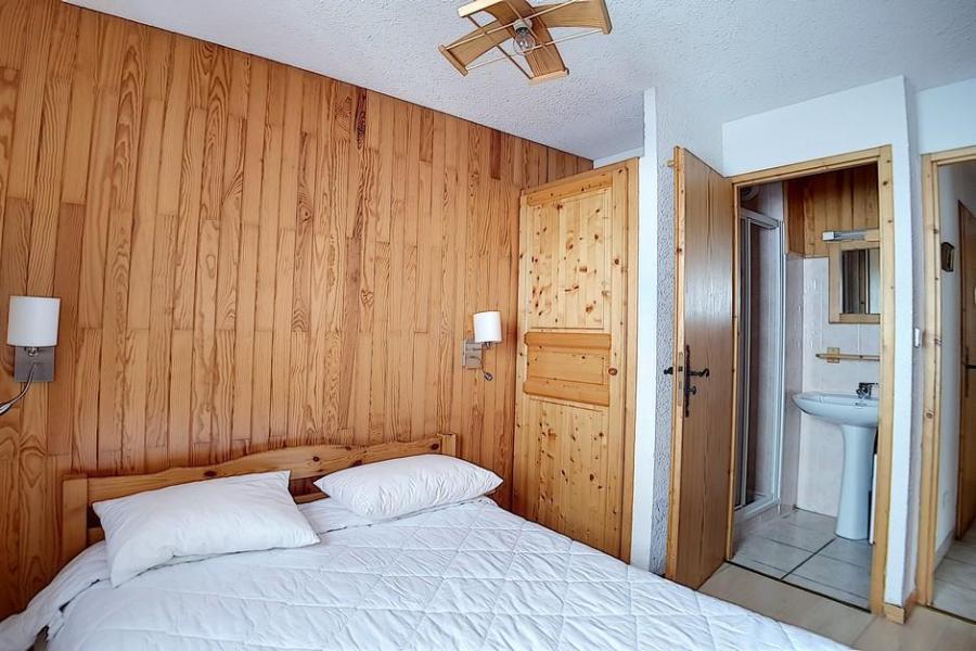 Rent in ski resort 3 room apartment 6 people (4) - Résidence le Tétras Lyre - Les Menuires - Bedroom
