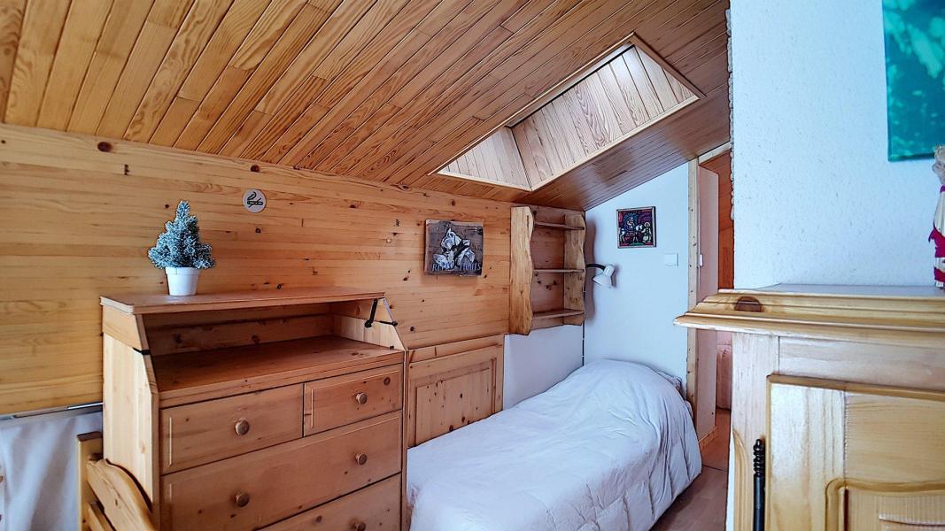 Ski verhuur Appartement 4 kamers mezzanine 8 personen (7) - Résidence le Tétras Lyre - Les Menuires - Kamer