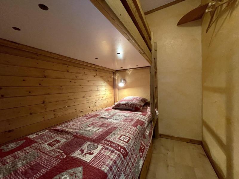 Alquiler al esquí Apartamento cabina para 4 personas (106) - Résidence le Villaret - Les Menuires - Habitación